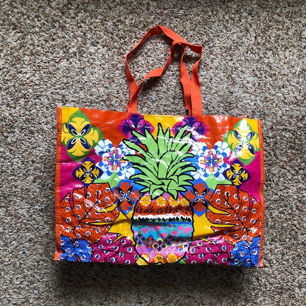 VERA BRADLEY 🍍 Pineapple Reusable Tote w/ Pocket
